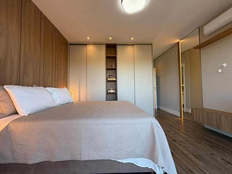 Sobrado beira lago, com projeto único, mobilada e decorado.: 27ª foto da galeria de imagens do imóvel