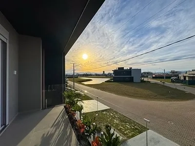 Excelente Sobrado á venda no condomínio Zen, localizado em Xangri-Lá com ótima Infraestrutra. .: 29ª foto da galeria de imagens do imóvel