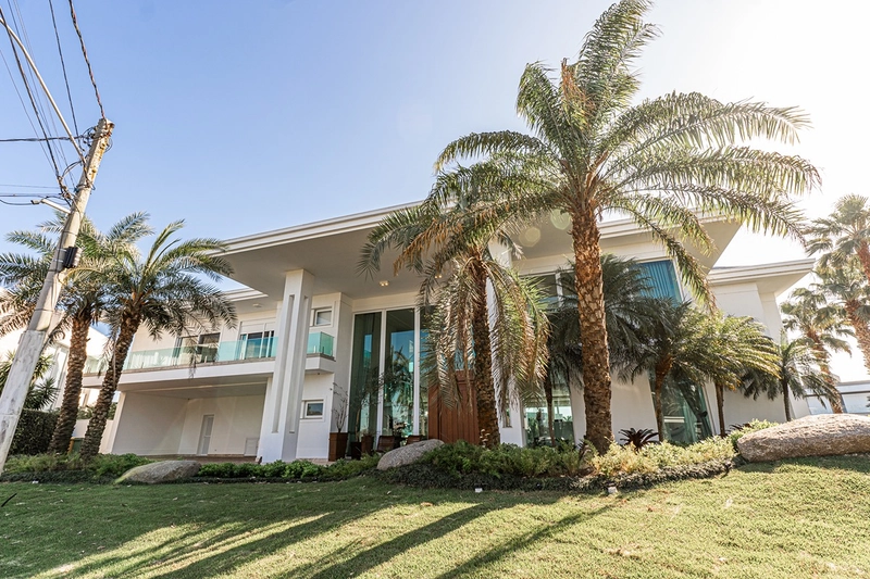 Mansão com 02 terrenos na beira do lago no condomínio Enseada: 27ª foto da galeria de imagens do imóvel