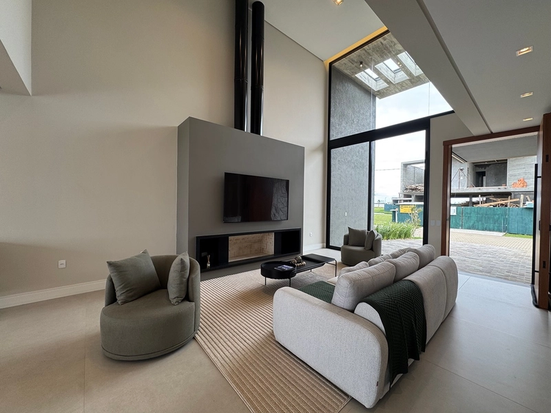 Sobrado com arquitetura uníca, no Condiminio Zen em Xangri-Lá.: 7ª foto da galeria de imagens do imóvel