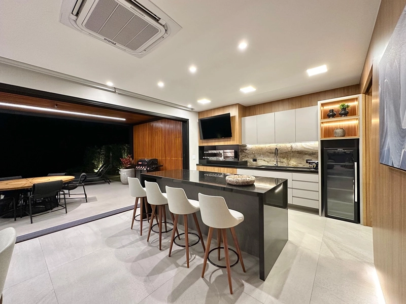 Mansão na Beira do Lago, no condomínio mais luxuoso e tradicional do Litoral Gaucho : 15ª foto da galeria de imagens do imóvel