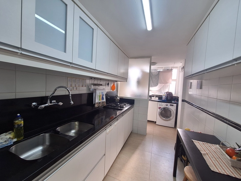 Apartamento na Avenida Central de Atlantida : 7ª foto da galeria de imagens do imóvel