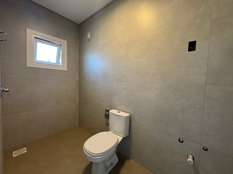 Sobrado com arquitetura uníca, condomínio no centro de Xangri-Lá: 23ª foto da galeria de imagens do imóvel