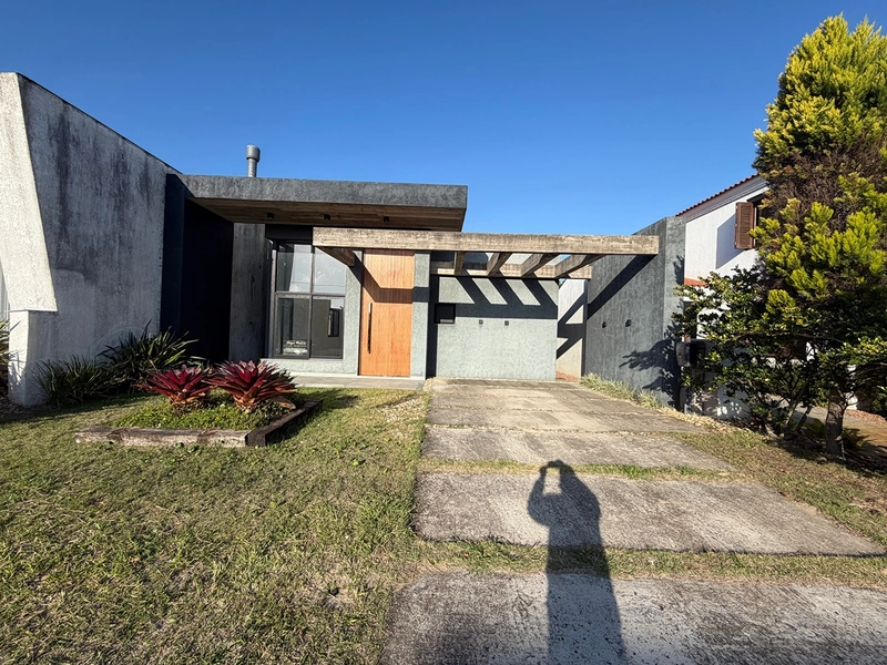 Excelente Casa, no Condomínio Riviera: 2ª foto da galeria de imagens do imóvel