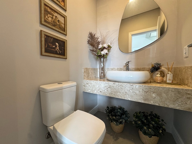 Sobrado mobiliado e decorado, em um dos melhores condomínios do Litoral.: 14ª foto da galeria de imagens do imóvel