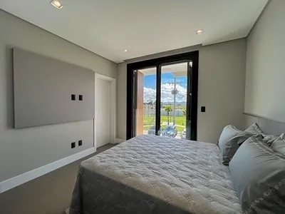 Exelente sobrado na beira lago, no Condominio Zen.: 6ª foto da galeria de imagens do imóvel