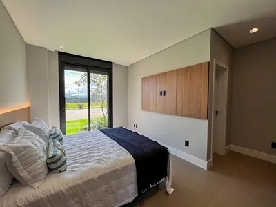 Exelente sobrado na beira lago, no Condominio Zen.: 11ª foto da galeria de imagens do imóvel