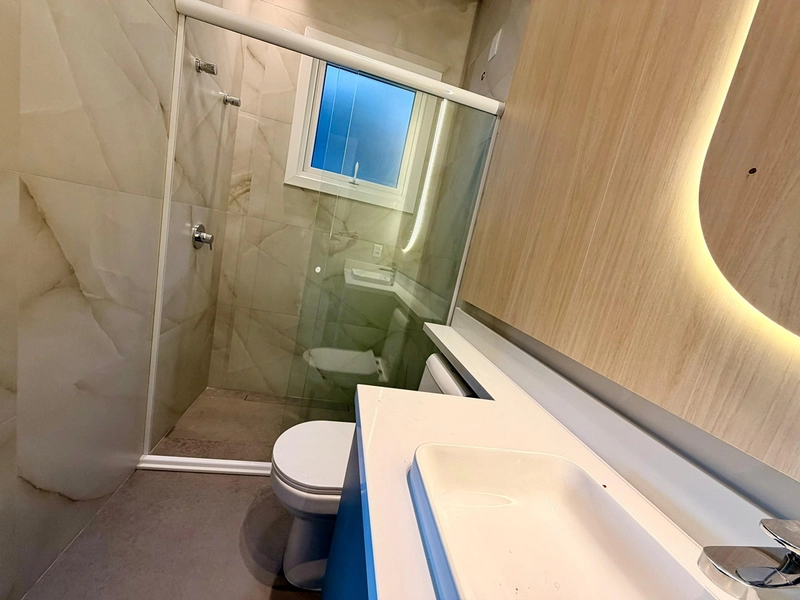 Sobrado com arquitetura uníca em Condomínio Beira Mar : 12ª foto da galeria de imagens do imóvel