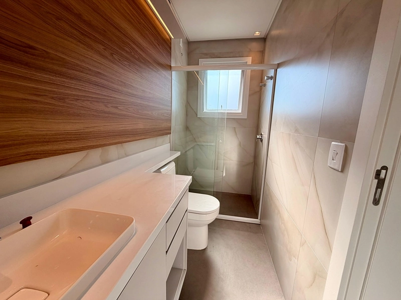 Sobrado com arquitetura uníca em Condomínio Beira Mar : 14ª foto da galeria de imagens do imóvel