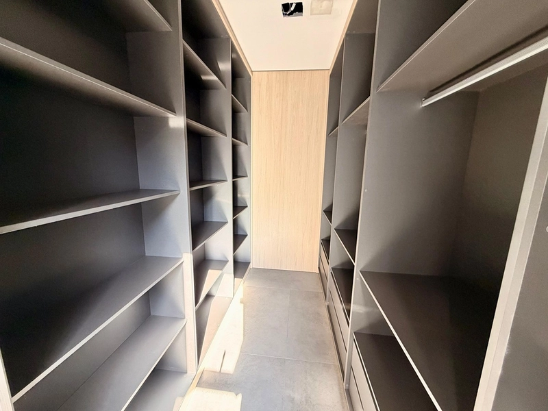 Sobrado com arquitetura uníca em Condomínio Beira Mar : 24ª foto da galeria de imagens do imóvel