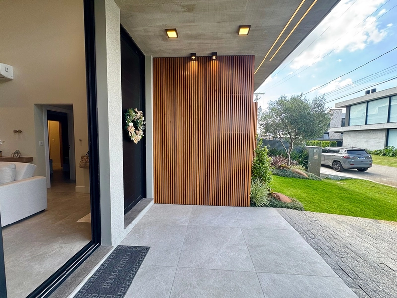 Excelente Casa em uma Localização privilegiada no condomínio, próximo a infraestrutura de esporte: 5ª foto da galeria de imagens do imóvel