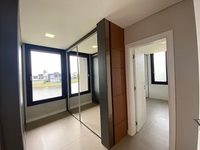 Lindo sobrado à venda no condomínio Enseada.: 25ª foto da galeria de imagens do imóvel