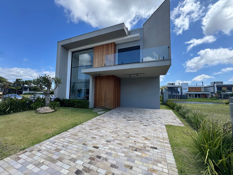 Sobrado beira Lago, com excelente padrão construtivo: 21ª foto da galeria de imagens do imóvel