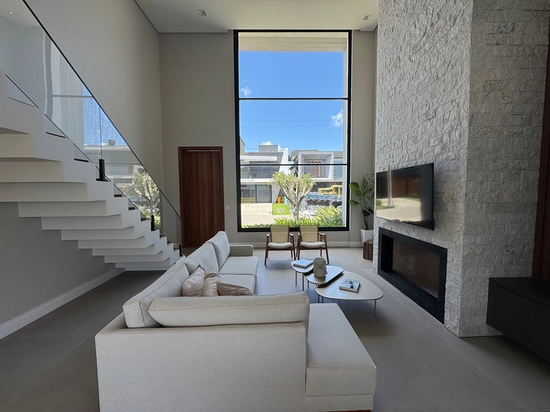 Sobrado beira Lago, com excelente padrão construtivo: 20ª foto da galeria de imagens do imóvel