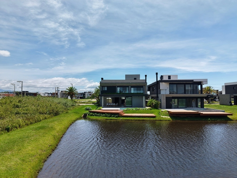 Sobrado beira lago no condominio Amare em Xangri-lá: 52ª foto da galeria de imagens do imóvel