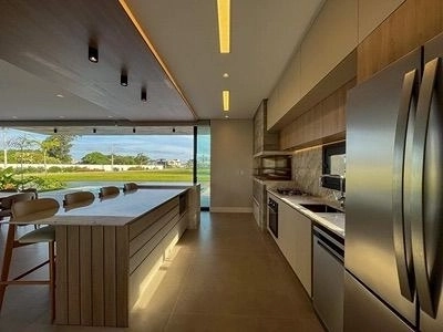 Excelente Sobrado Beira Lago No Condomínio Amare em Xangri-lá.: 21ª foto da galeria de imagens do imóvel