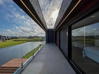 Excelente Sobrado Beira Lago No Condomínio Amare em Xangri-lá.: 12ª foto da galeria de imagens do imóvel
