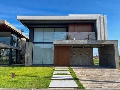 Excelente Sobrado Beira Lago No Condomínio Amare em Xangri-lá.: 1ª foto da galeria de imagens do imóvel