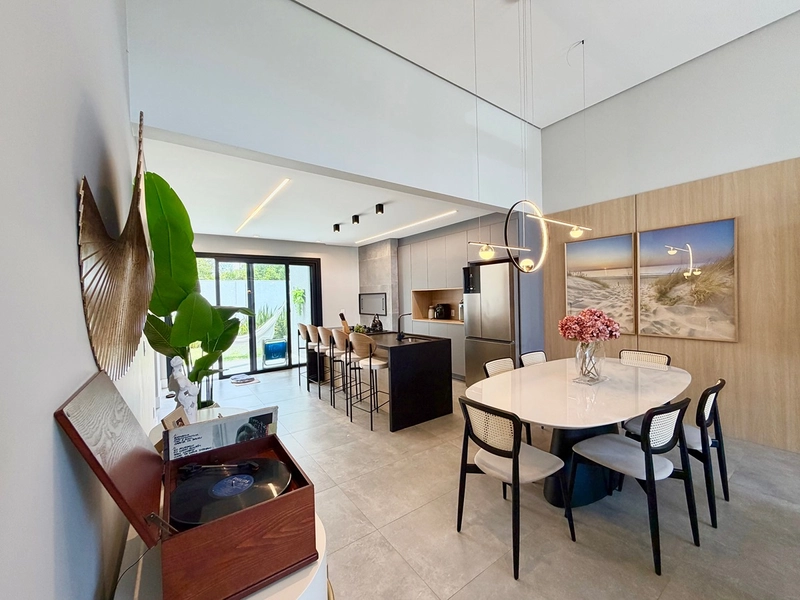 Casa em Condomínio, para você aproveitar uma infraestrutura completa, no centro de Xangri-Lá : 9ª foto da galeria de imagens do imóvel