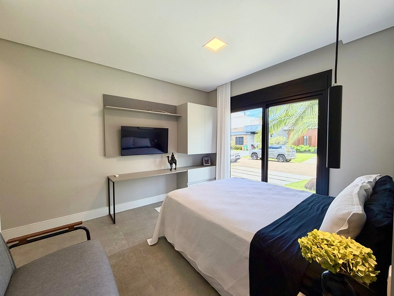 Casa em Condomínio, para você aproveitar uma infraestrutura completa, no centro de Xangri-Lá : 18ª foto da galeria de imagens do imóvel