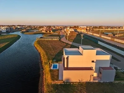 Excelente sobrado na beira lago, no Condomínio Zen.: 39ª foto da galeria de imagens do imóvel