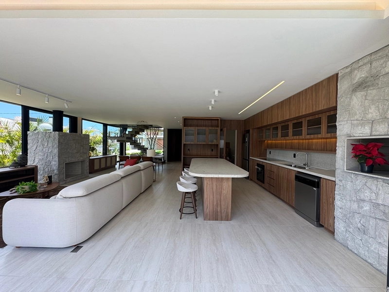 Casa com projeto único em excelente localização, no Condomínio Amare. : 11ª foto da galeria de imagens do imóvel