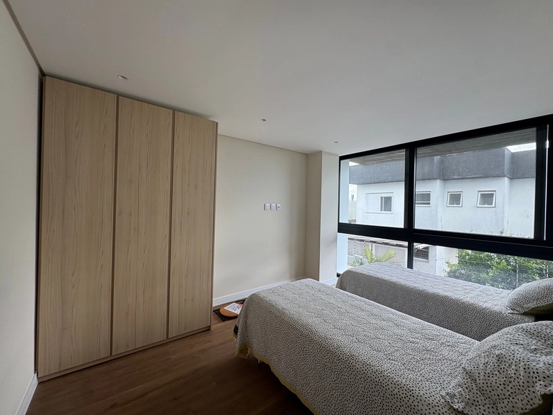 Casa com projeto único em excelente localização, no Condomínio Amare. : 20ª foto da galeria de imagens do imóvel