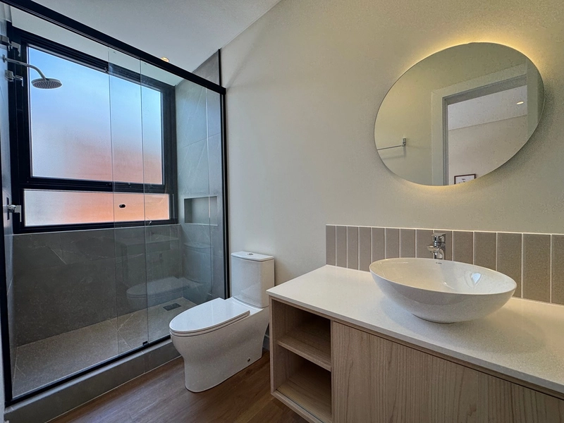 Casa com projeto único em excelente localização, no Condomínio Amare. : 24ª foto da galeria de imagens do imóvel