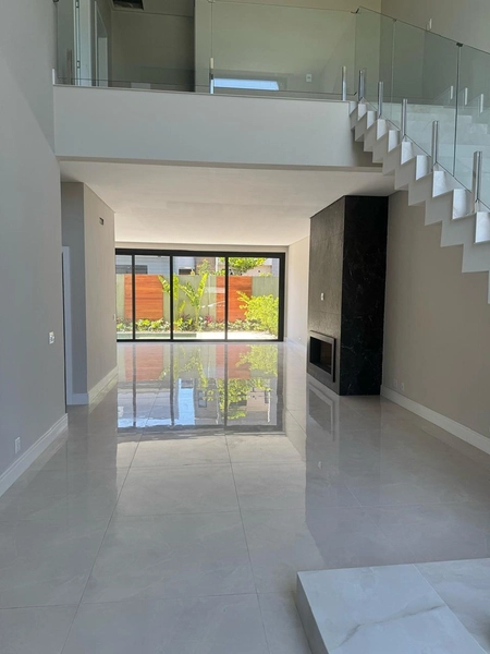 Sobrado com excelente localização no condomínio Sunset : 8ª foto da galeria de imagens do imóvel