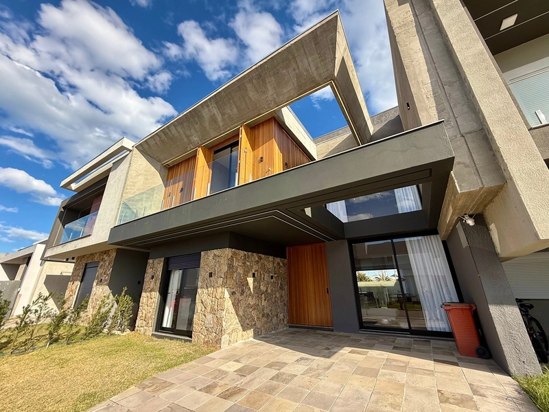 Sobrado com vista lago no Condomínio Sunset, Xangri-Lá: 2ª foto da galeria de imagens do imóvel