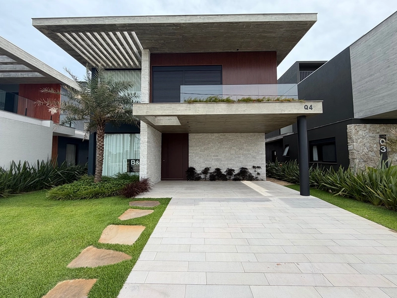 Sobrado beira lago no condominio Amare em Xangri-lá: 3ª foto da galeria de imagens do imóvel