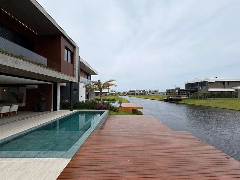 Sobrado beira lago no condominio Amare em Xangri-lá: 58ª foto da galeria de imagens do imóvel