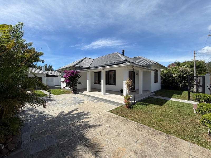 Linda Casa em Atlantida, Localização mais nobre do litoral  : 31ª foto da galeria de imagens do imóvel