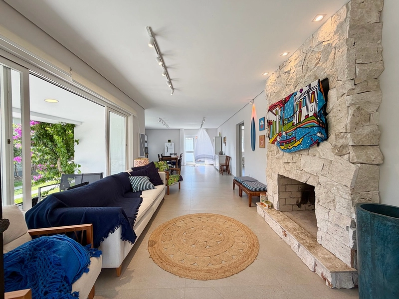 Linda Casa em Atlantida, Localização mais nobre do litoral  : 25ª foto da galeria de imagens do imóvel