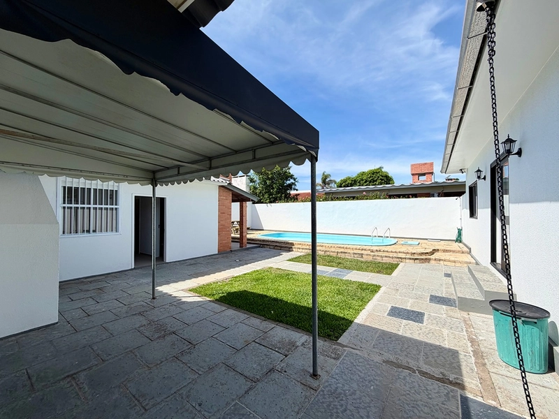 Linda Casa em Atlantida, Localização mais nobre do litoral  : 10ª foto da galeria de imagens do imóvel