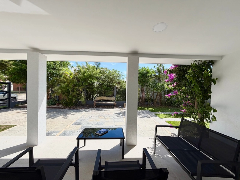 Linda Casa em Atlantida, Localização mais nobre do litoral  : 27ª foto da galeria de imagens do imóvel