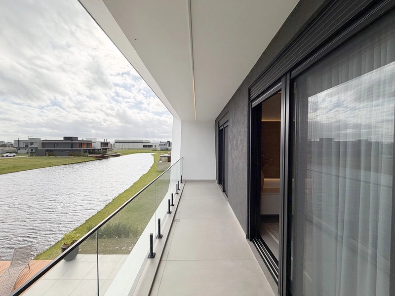 Sobrado beira lago no condominio Amare  em Xangri-lá: 26ª foto da galeria de imagens do imóvel