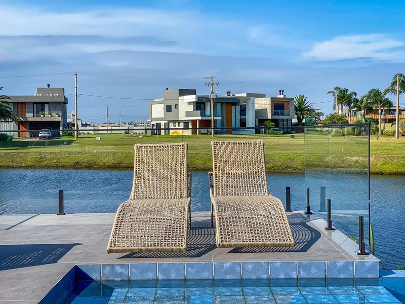 Sobrado com arquitetura uníca em Condomínio Sense!  : 5ª foto da galeria de imagens do imóvel