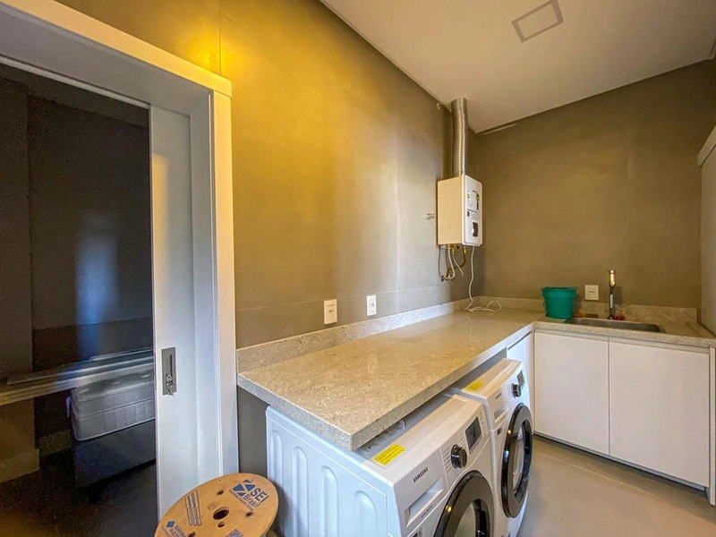 Sobrado com arquitetura uníca em Condomínio Sense!  : 59ª foto da galeria de imagens do imóvel