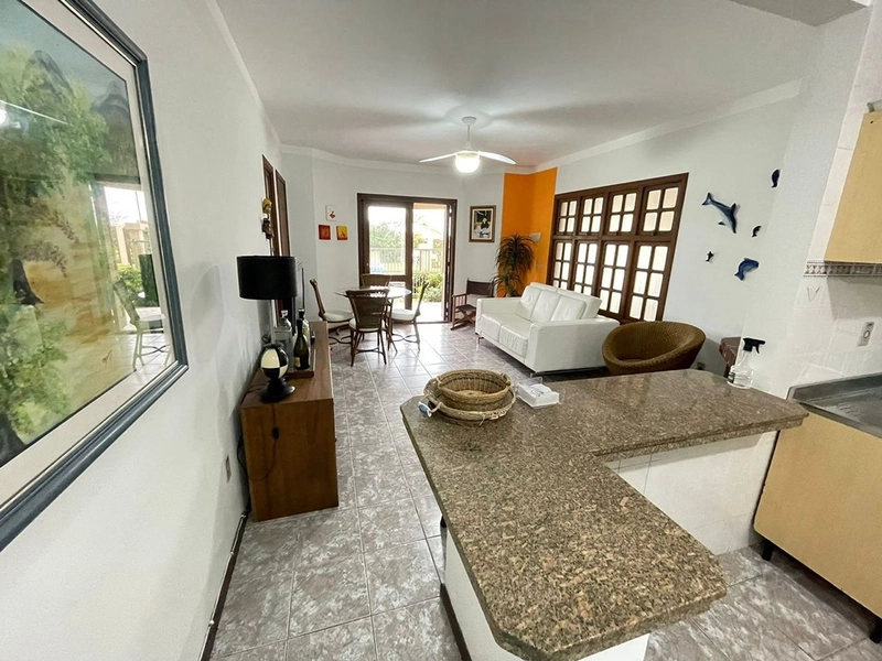 Apartamento terreo á uma quadra da praia : 21ª foto da galeria de imagens do imóvel