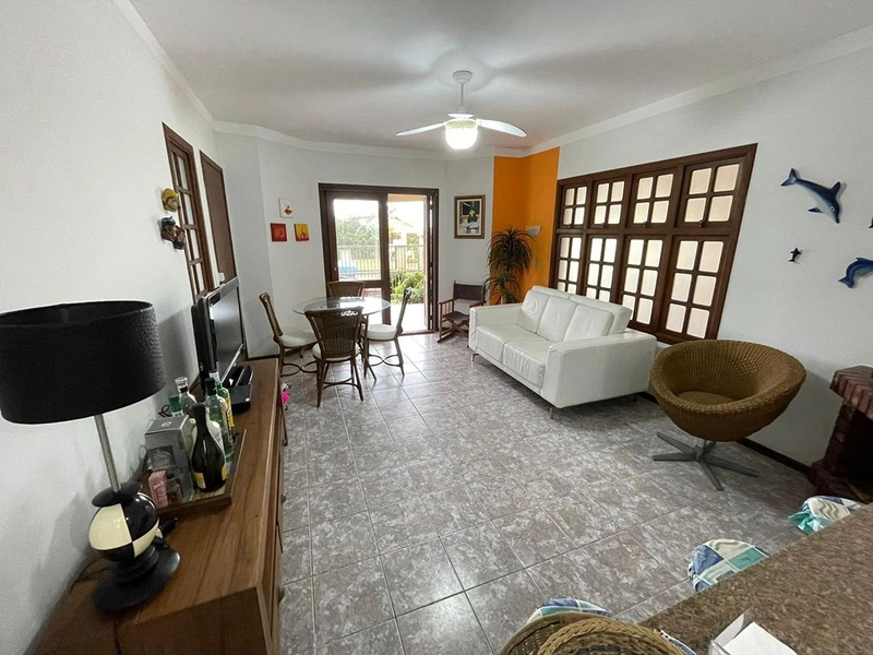 Apartamento terreo á uma quadra da praia : 14ª foto da galeria de imagens do imóvel