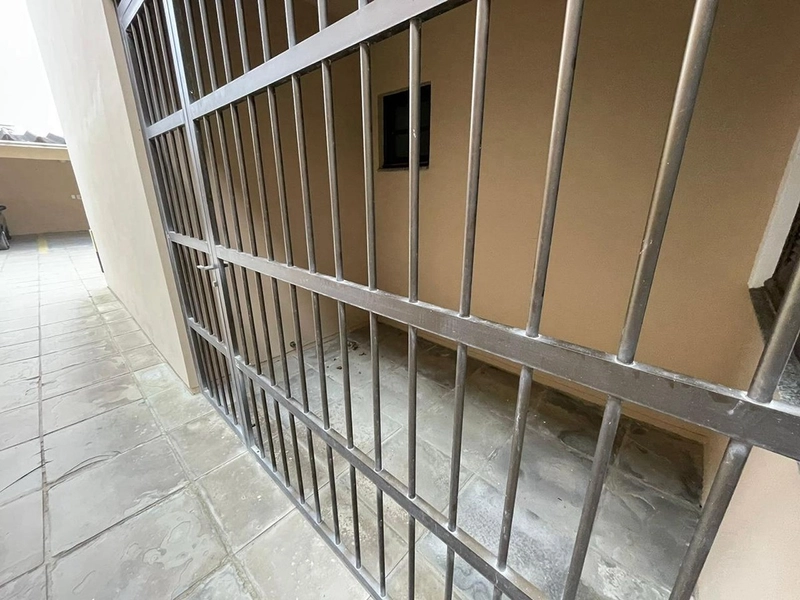 Apartamento terreo á uma quadra da praia : 18ª foto da galeria de imagens do imóvel