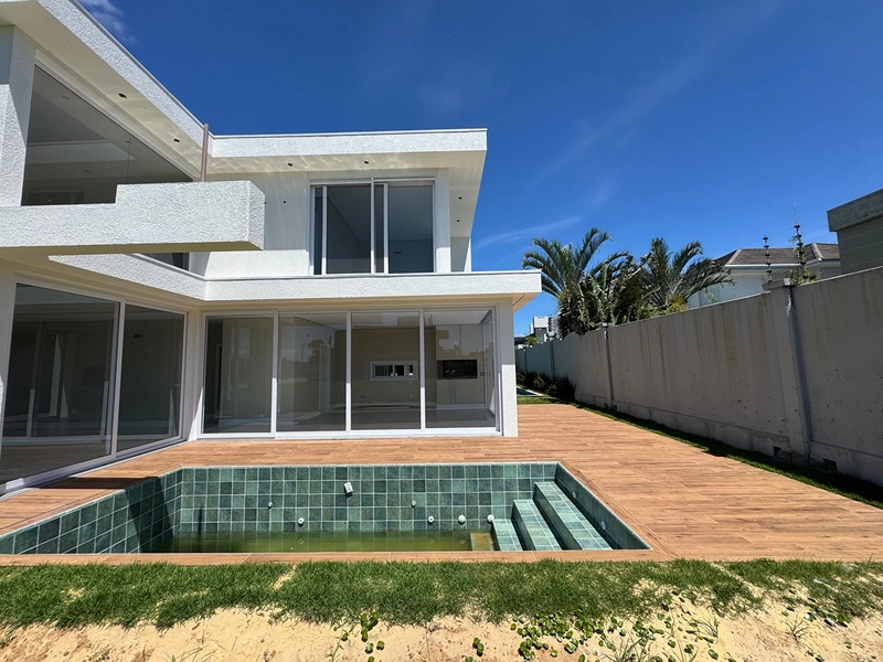 Sobrado de projeto diferenciado, com altíssimo padrão construtivo. : 6ª foto da galeria de imagens do imóvel