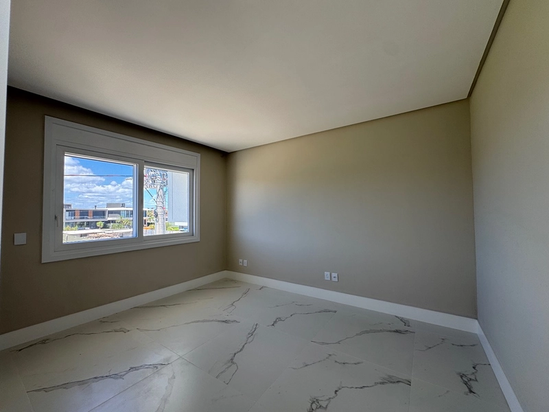 Sobrado de projeto diferenciado, com altíssimo padrão construtivo. : 15ª foto da galeria de imagens do imóvel