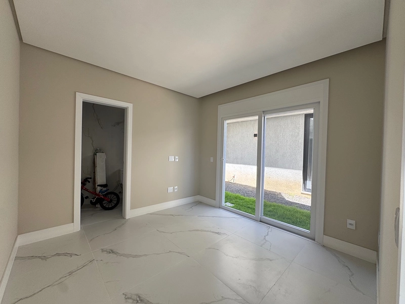 Sobrado de projeto diferenciado, com altíssimo padrão construtivo. : 14ª foto da galeria de imagens do imóvel