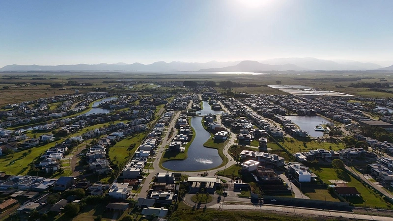 Sobrado de projeto diferenciado, com altíssimo padrão construtivo. : 45ª foto da galeria de imagens do imóvel