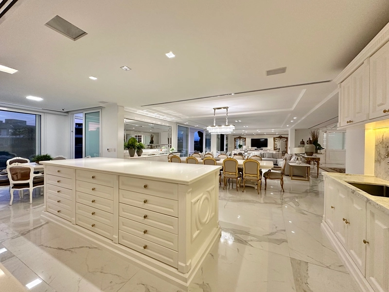 Mansão mobiliada e decorada, com academia privativa no condomínio Enseada em Xangri-Lá: 43ª foto da galeria de imagens do imóvel