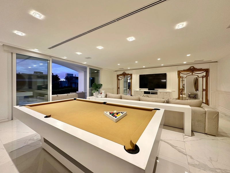 Mansão mobiliada e decorada, com academia privativa no condomínio Enseada em Xangri-Lá: 25ª foto da galeria de imagens do imóvel