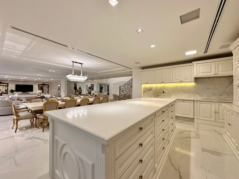 Mansão mobiliada e decorada, com academia privativa no condomínio Enseada em Xangri-Lá: 26ª foto da galeria de imagens do imóvel