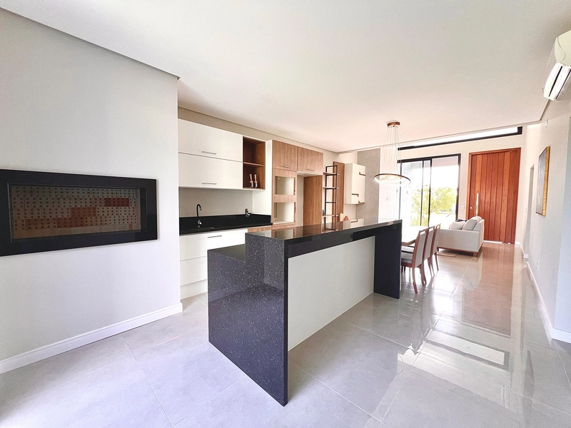 Excelente Casa no condomínio, próximo a infraestrutura de esporte: 6ª foto da galeria de imagens do imóvel